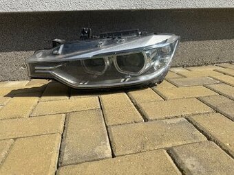 Predam BMW F30 pravý natáčací bixenón ORIGINAL