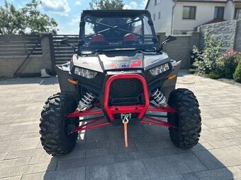Polaris RZR 1000 xp