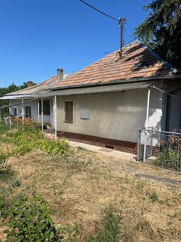 Predaj Dom + pozemok 600 m2 Hontianska Vrbica - 1