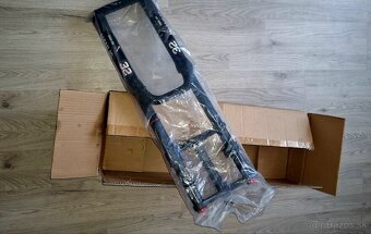 Vzduchová predná vidlica 20"