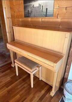Piano klavir