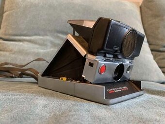 Predám instantný fotoaparát Polaroid SX70 Sonar