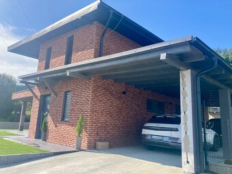 Tehlovy obklad oranžovo červena