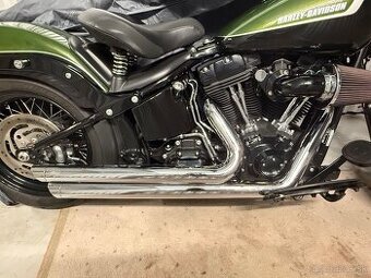 Vance&Hines Big Shots Staggered
