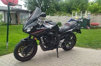 Yamaha FZ6 Fazer verzia S2 r.v.2008