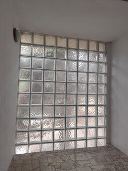 Darujem použité sklobetónové tvárnice - 1