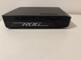 ROG NUC + Monitor 28" Samsung U28E590