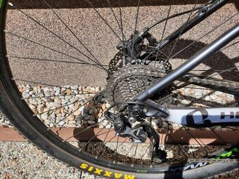 Predam horsky bicykel kellys gate