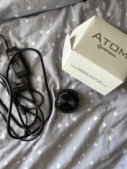 Zdroj na tetovanie Atom