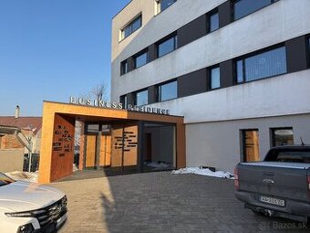 Na prenájom reprezentatívne priestory - Voľné ihned