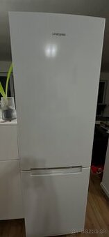 Chladnicka s mraznickou Samsung