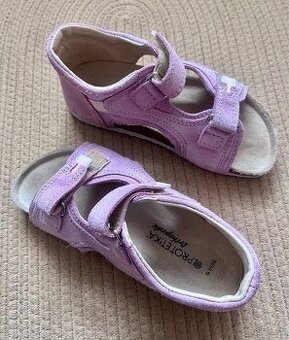 Sandálky protetika č.32