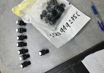 senzor parkovaci sensor pdc narazniku 5Q0919275c