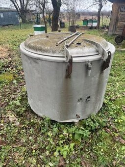 Predam hlinikovu nadrz na vodu