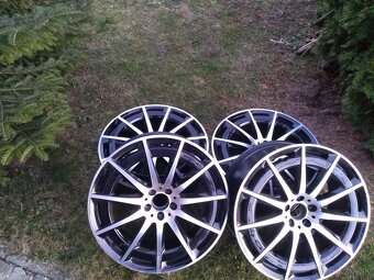 Predam na Mercedes Benz orig. Alu disky R21