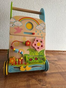 drevené chodítko záhradka