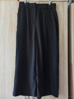 Voľné spoločenské nohavice Amisu