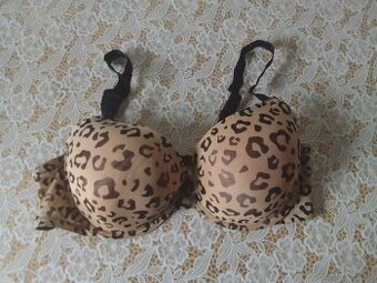 push up podprsenka leopardová vel. 100D (NOVÁ)