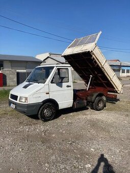 iveco daily 3 stranny vyklapac