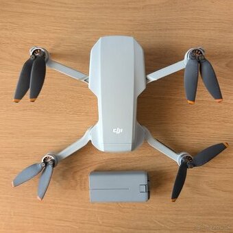 DJI Mini 2 s batériou