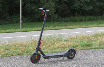 Xiaomi Mi Scooter Pro 2