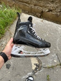 Bauer Supreme Mach