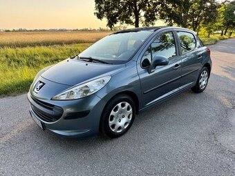 PEUGEOT 207 1.4 benzín 70kw