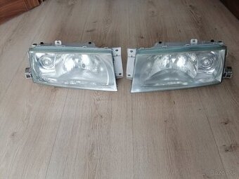 Predné svetlá Škoda Octavia 1