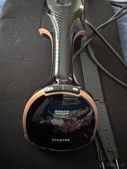 Naparovacia žehlička Tefal