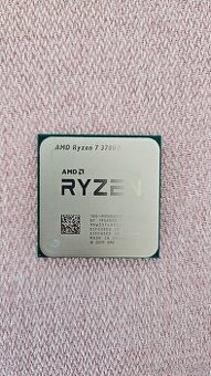 AMD Ryzen 7 3700X