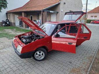 Škoda Favorit 1.3 GLX 55k M5 (benzín)