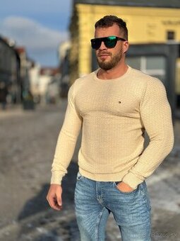 Sveter Tommy Hilfiger krémová farba