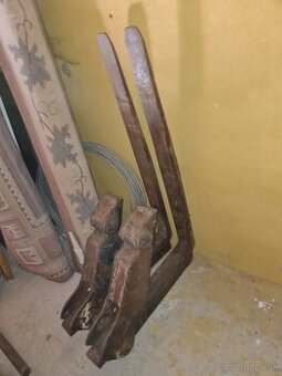 Preklápacie paletizacne vidly 4cx 3cx traktorbager JCB