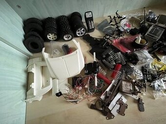 Mix dielov na RC autá