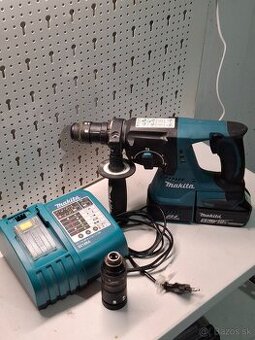 Aku vŕtacie kladivo príklepová vŕtačka makita dhr243