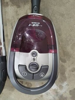 Podlahový vysávač ETA Sabine II
5
(1)