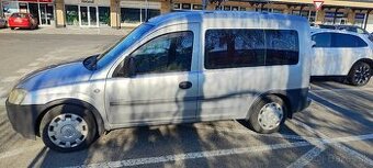 Opel combo tour