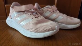 Predam tenisky Adidas velkost 29
