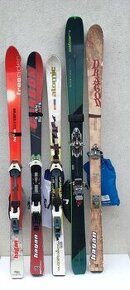 Rôzne skialpové sety a lyžiarky