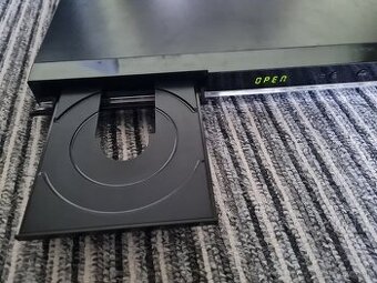 Samsung DVD prehrávač
