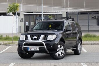 Nissan Pathfinder 2.5 dCi XE