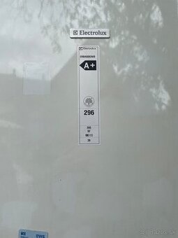 Chladnička Electrolux
