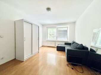 Na prenájom čiast. zariadený 1 izb byt Sl. Ľupča-Príboji