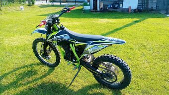 enduro zuumav 250cc 5 rýchlostná kolesá 18/21 34mth