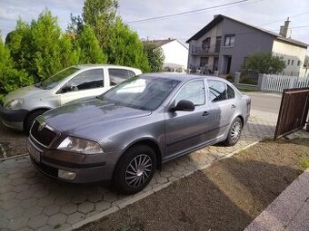 ŠKODA OCTAVIA 2 1.6 benzín. 75kW, rok výroby 2012