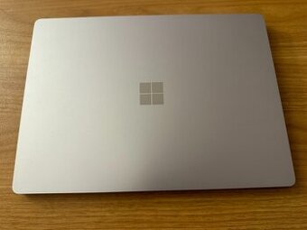 Microsoft Surface Laptop 3, i5-1035G7, 8/128GB, nepoužitý