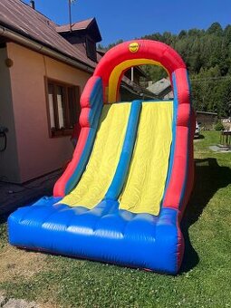 Skákací hrad / dvojšmýkačka na predaj