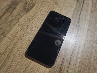 Rozbitý Huawei P Smart 2019 na náhradné diely/opravu