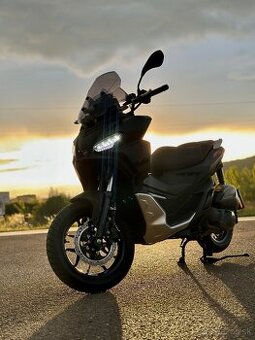 Aprilia SR GT125