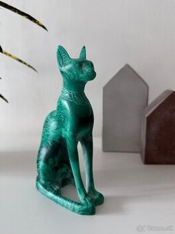 Exkluzívna soška egyptskej bohyne Bastet z pravého malachitu